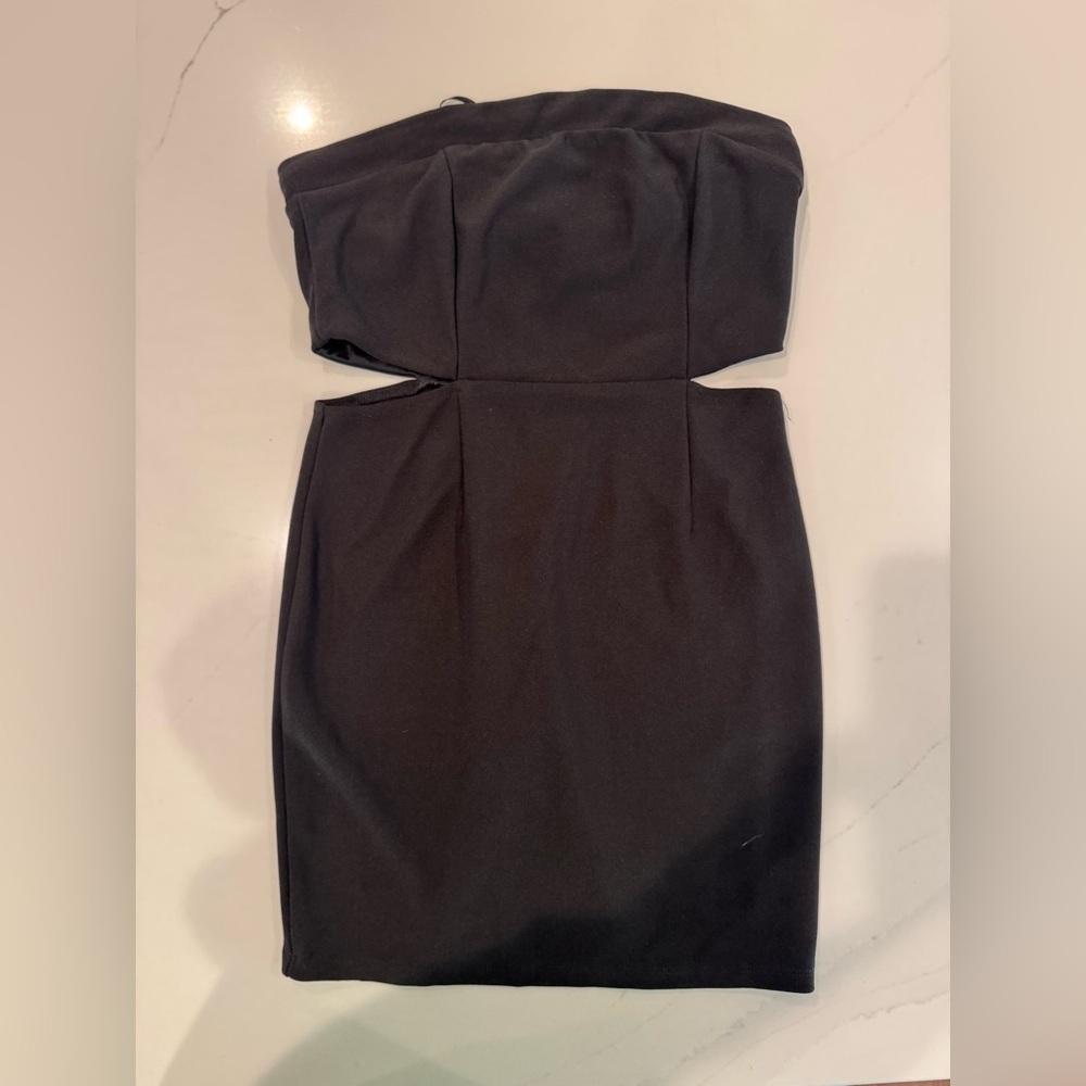Princess Polly Cutout Black Mini Size 6